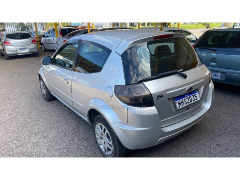 FORD - KA - 2010/2010 - Prata - R$ 22.900,00