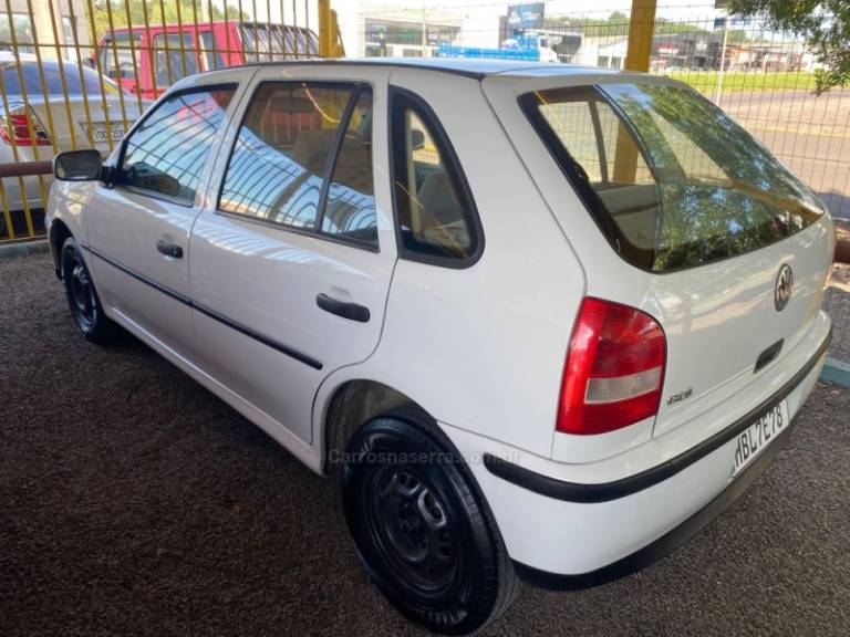 VOLKSWAGEN - GOL - 2000/2000 - Branca - R$ 16.900,00