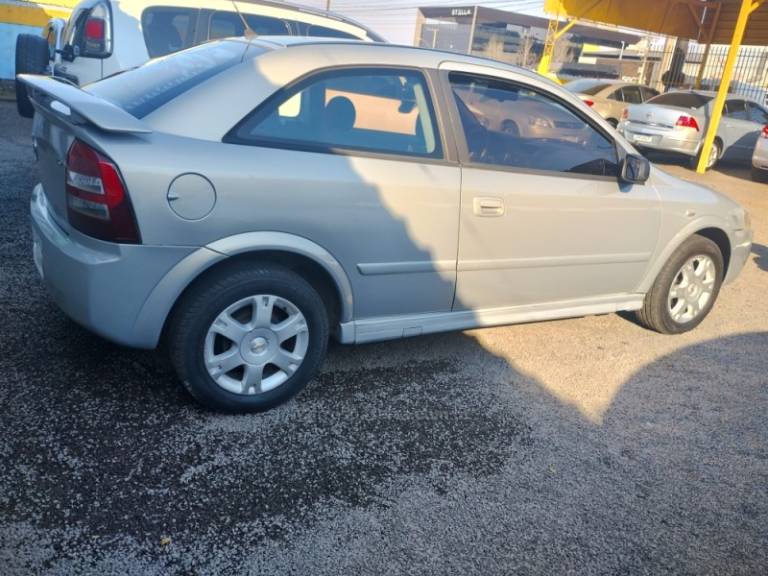 CHEVROLET - ASTRA - 2005/2005 - Bege - R$ 25.900,00