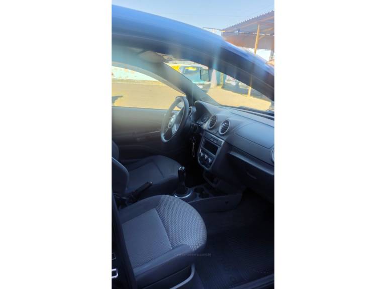 VOLKSWAGEN - GOL - 2010/2011 - Prata - Sob Consulta