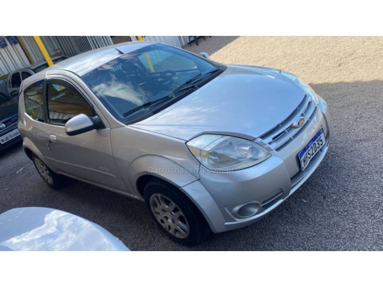 FORD - KA - 2010/2010 - Prata - R$ 22.900,00