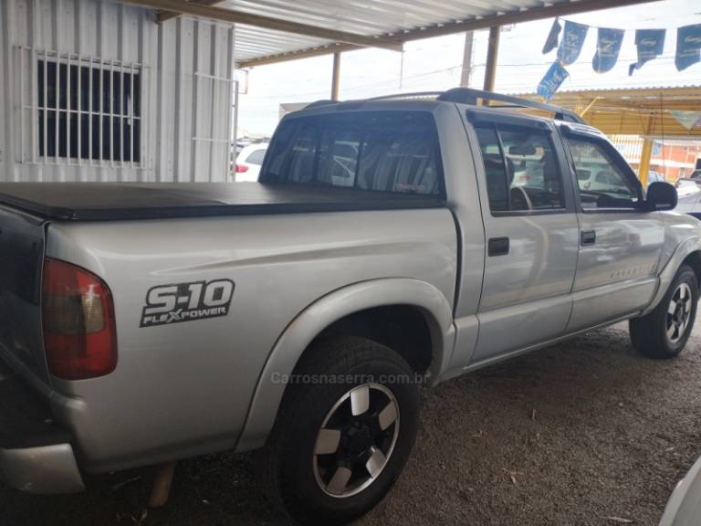 CHEVROLET - S10 - 2008/2009 - Prata - R$ 64.900,00