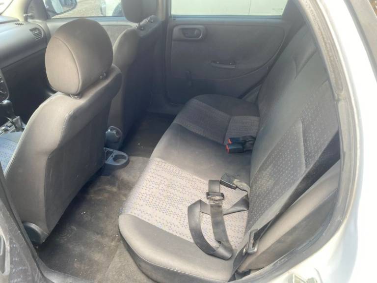 CHEVROLET - CORSA - 2013/2013 - Branca - R$ 29.900,00