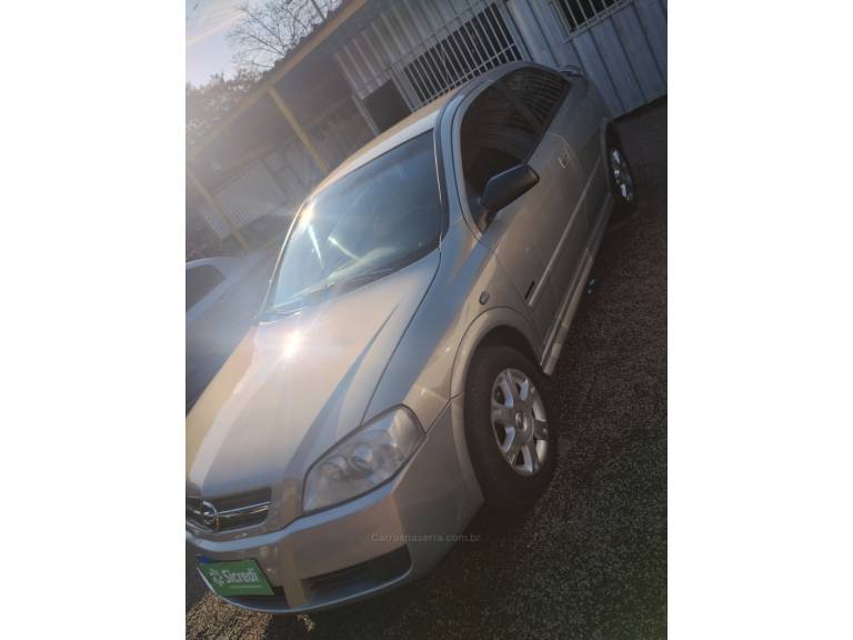CHEVROLET - ASTRA - 2005/2005 - Bege - R$ 25.900,00