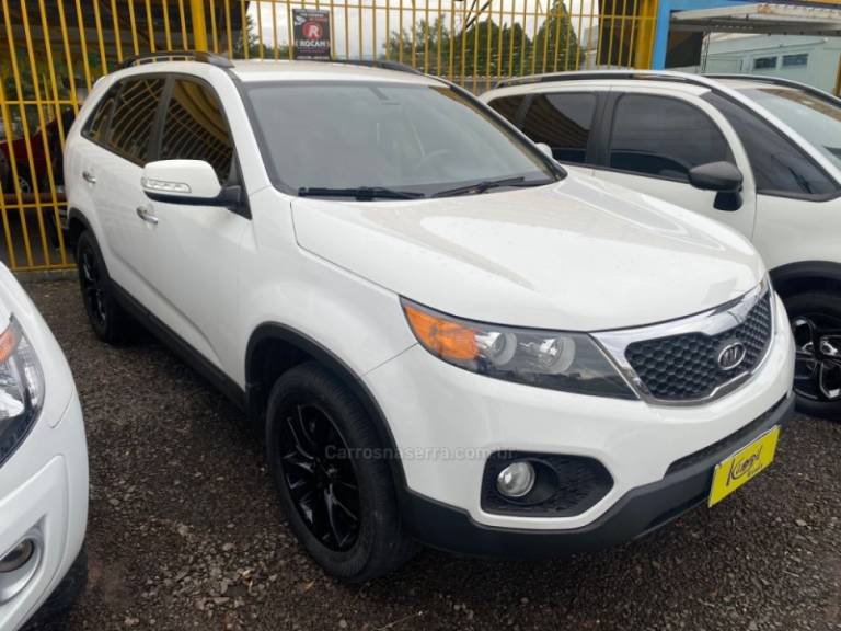 KIA MOTORS - SORENTO - 2012/2012 - Branca - R$ 59.900,00
