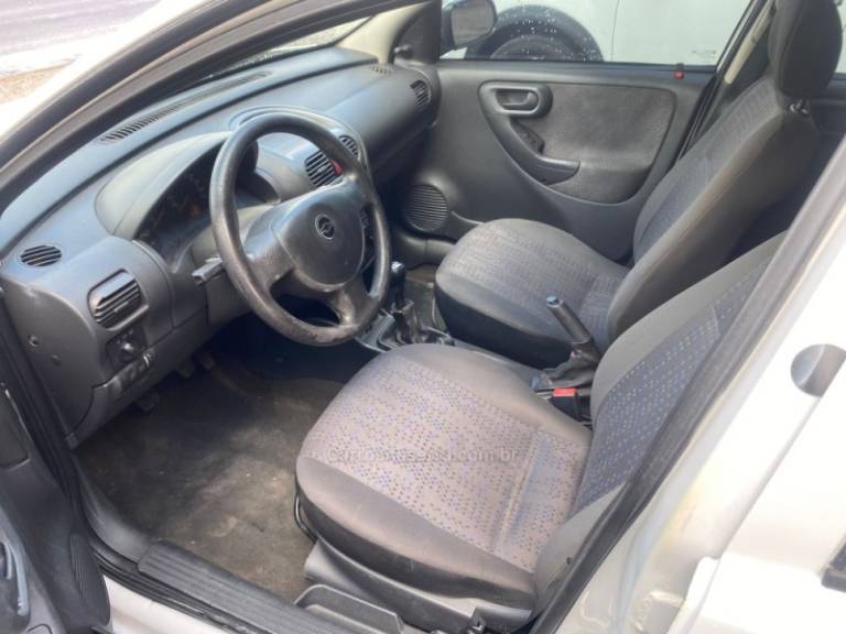 CHEVROLET - CORSA - 2013/2013 - Branca - R$ 29.900,00
