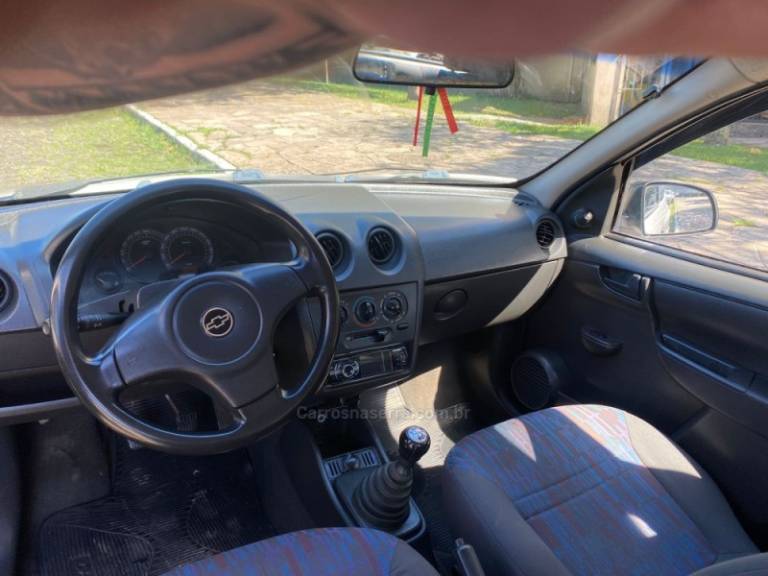 CHEVROLET - CELTA - 2009/2010 - Branca - R$ 23.900,00