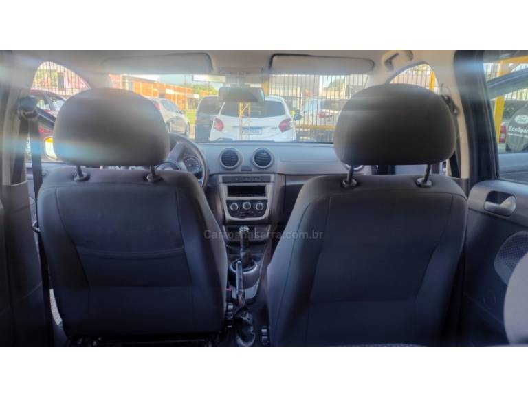 VOLKSWAGEN - GOL - 2010/2011 - Prata - Sob Consulta
