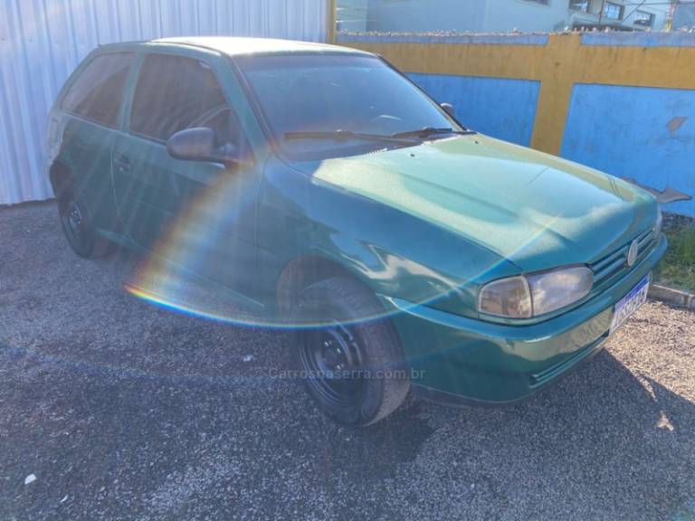 VOLKSWAGEN - GOL - 1998/1998 - Verde - R$ 11.900,00