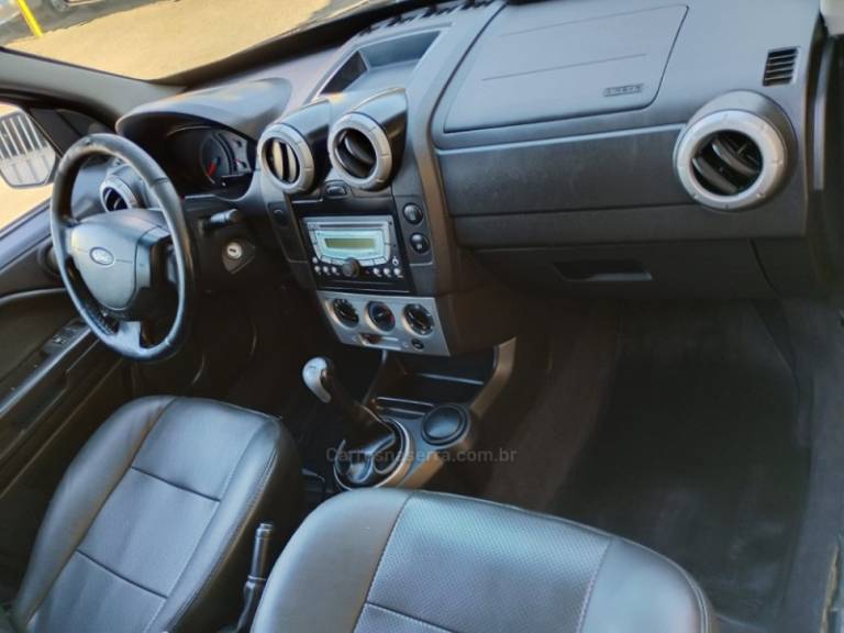 FORD - ECOSPORT - 2008/2009 - Preta - R$ 34.900,00