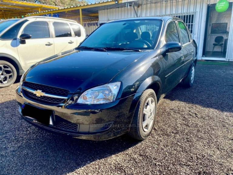 CHEVROLET - CORSA - 2015/2015 - Preta - R$ 32.900,00