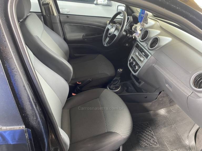 VOLKSWAGEN - GOL - 2011/2012 - Preta - R$ 27.900,00