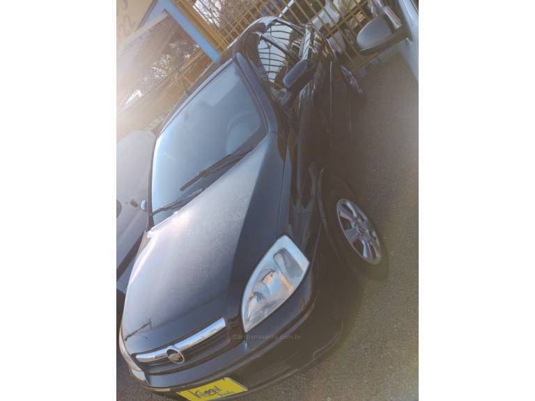 CHEVROLET - CORSA - 2011/2012 - Preta - R$ 33.900,00