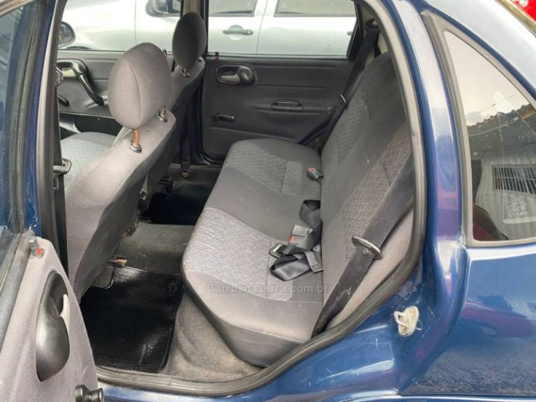 CHEVROLET - CORSA - 2006/2007 - Azul - R$ 19.900,00